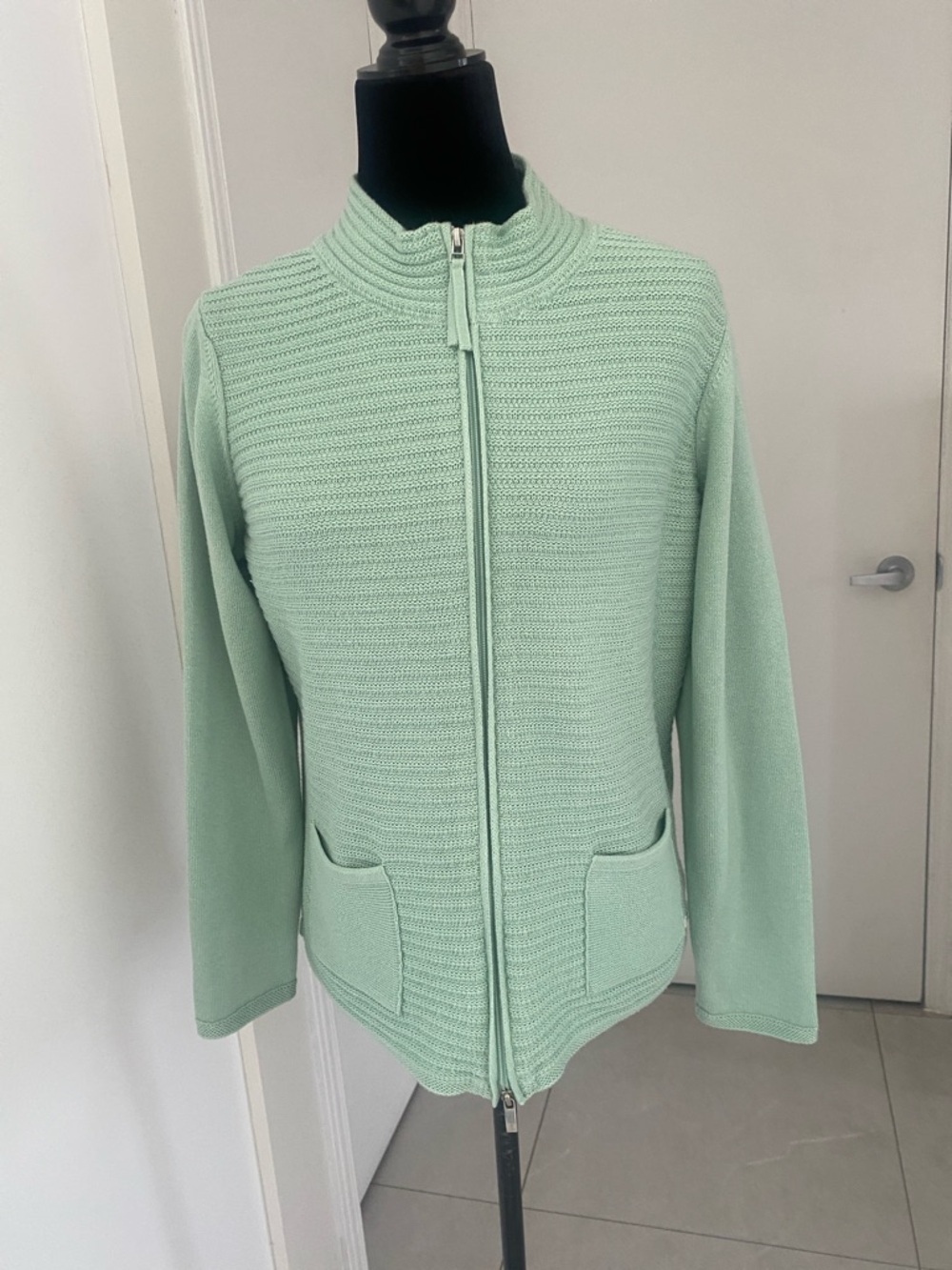 OLSEN  green zip up cardigan/sweater in Cotton Size MEDIUM